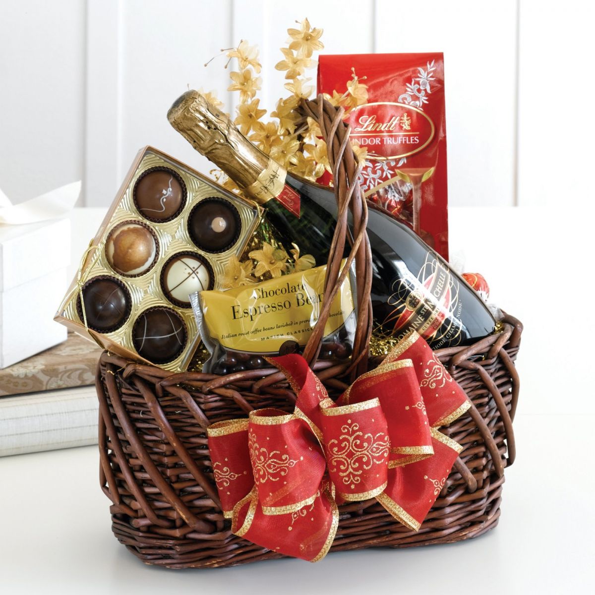 Top 5 Amazing Gift Basket Ideas That You'll Love | Cool ...